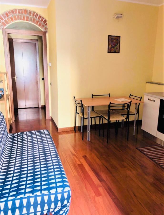Bilocale Zona Centro Apartment Milan Exterior photo
